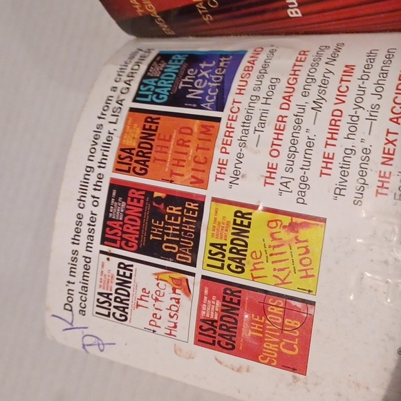 $4 Add-on "The Survivors Club" by Lisa Gardner - Paperback Novel - Picture 7 of 9